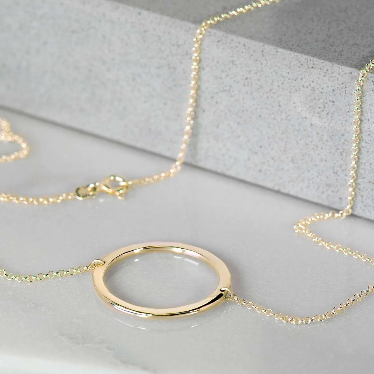 Circular Polished Necklace In Recycled Yellow Gold photo 1