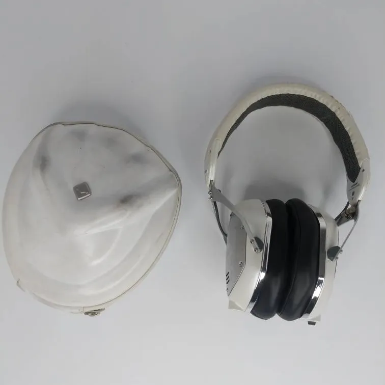 V-Moda Crossfade M-100 Over-Ear Noise Isolating Headphones photo 1