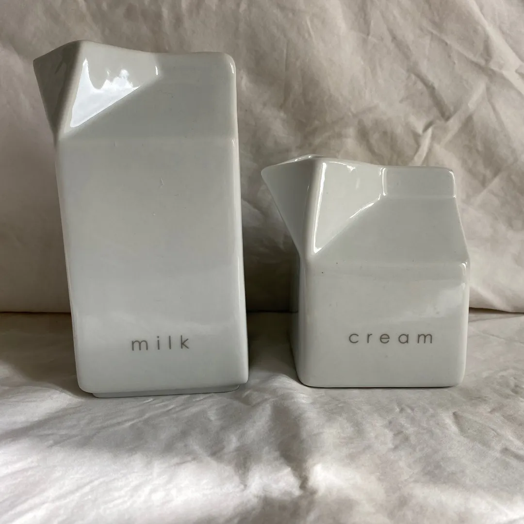 Milk And cream Containers photo 1