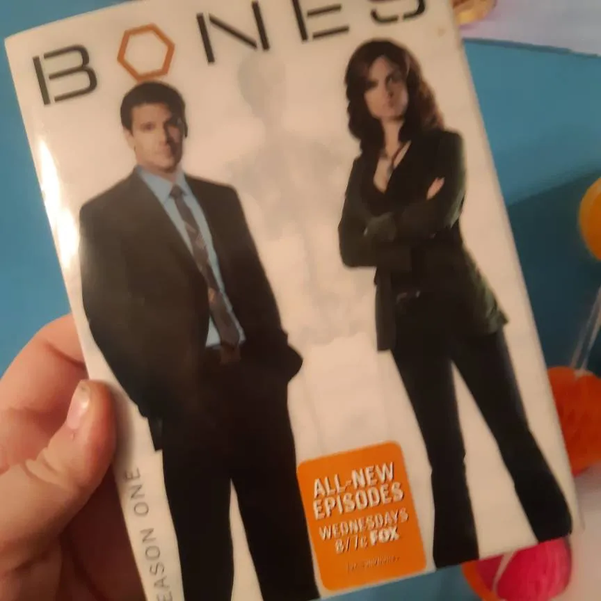 Bones Season 1 photo 1