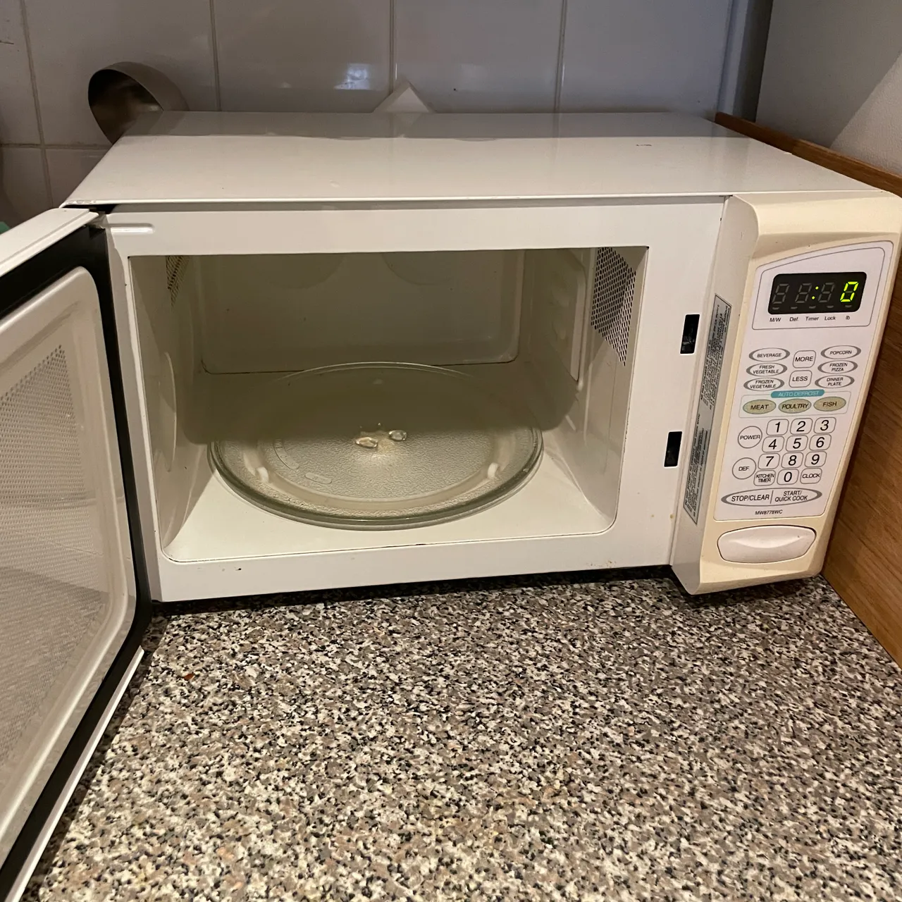 Microwave  photo 1