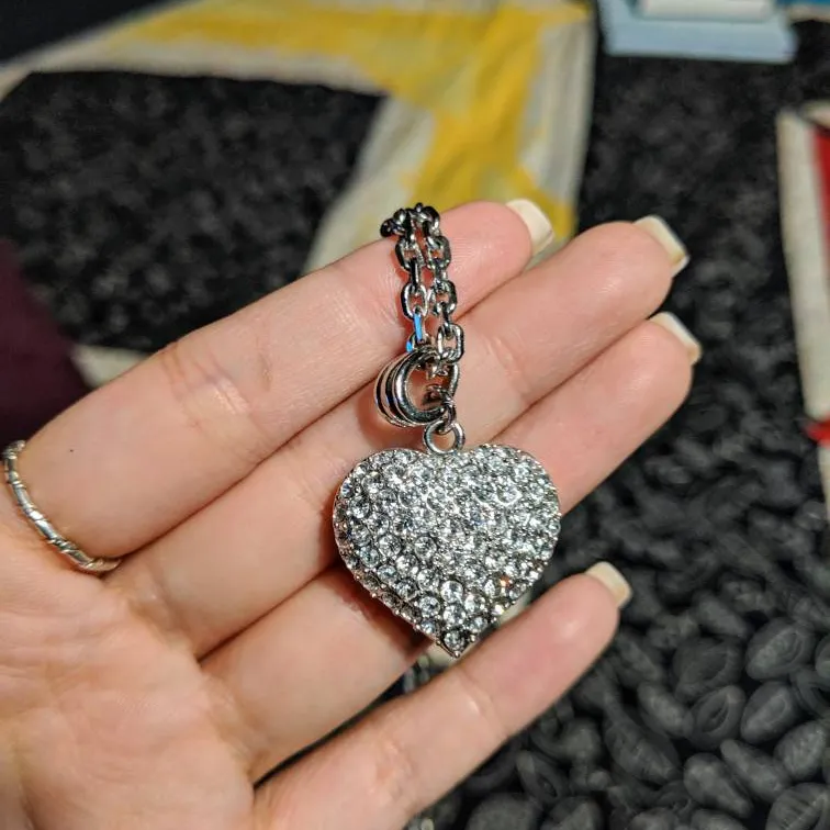 Sparkling Heart Necklace photo 1