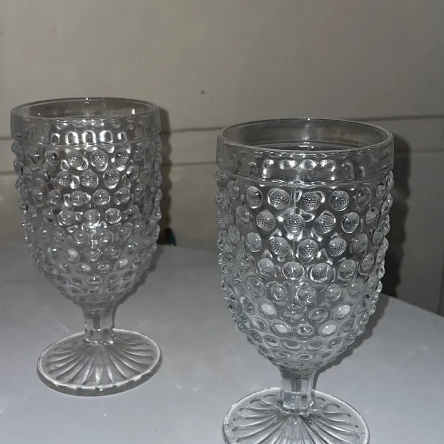 Set Of 4 Glass Goblets photo 1