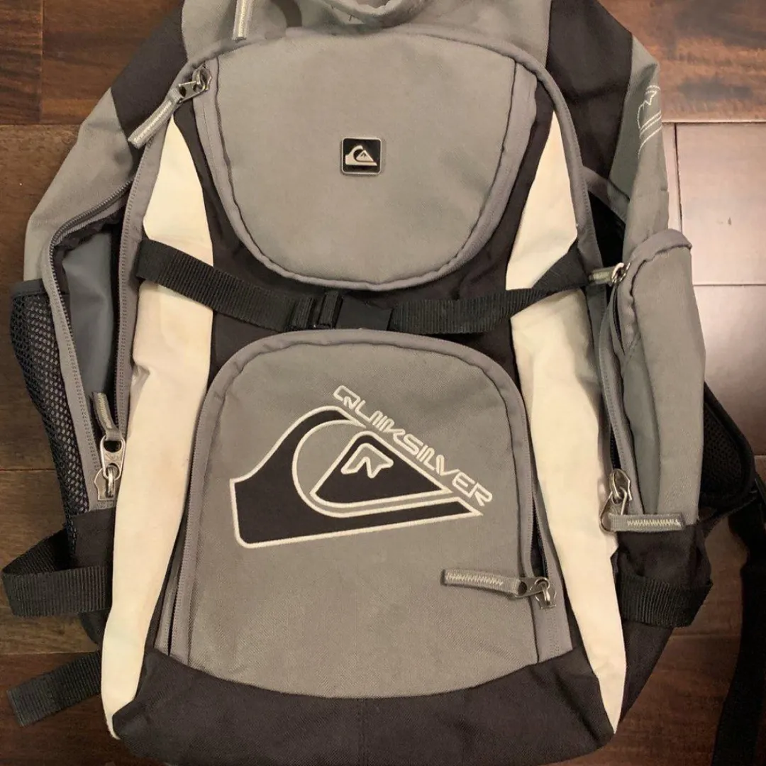🆓 Quiksilver Backpack photo 1