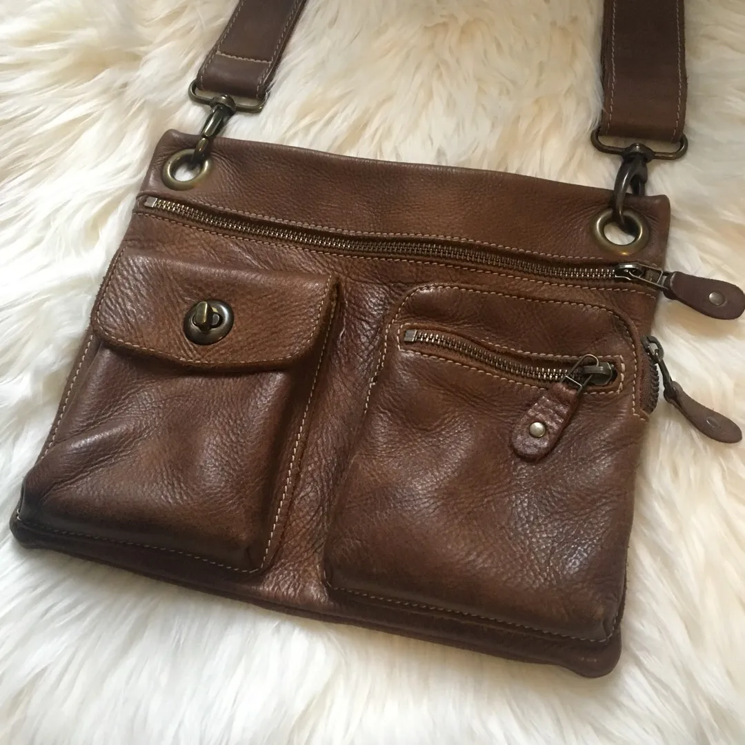 Roots Leather Purse in Brown photo 1