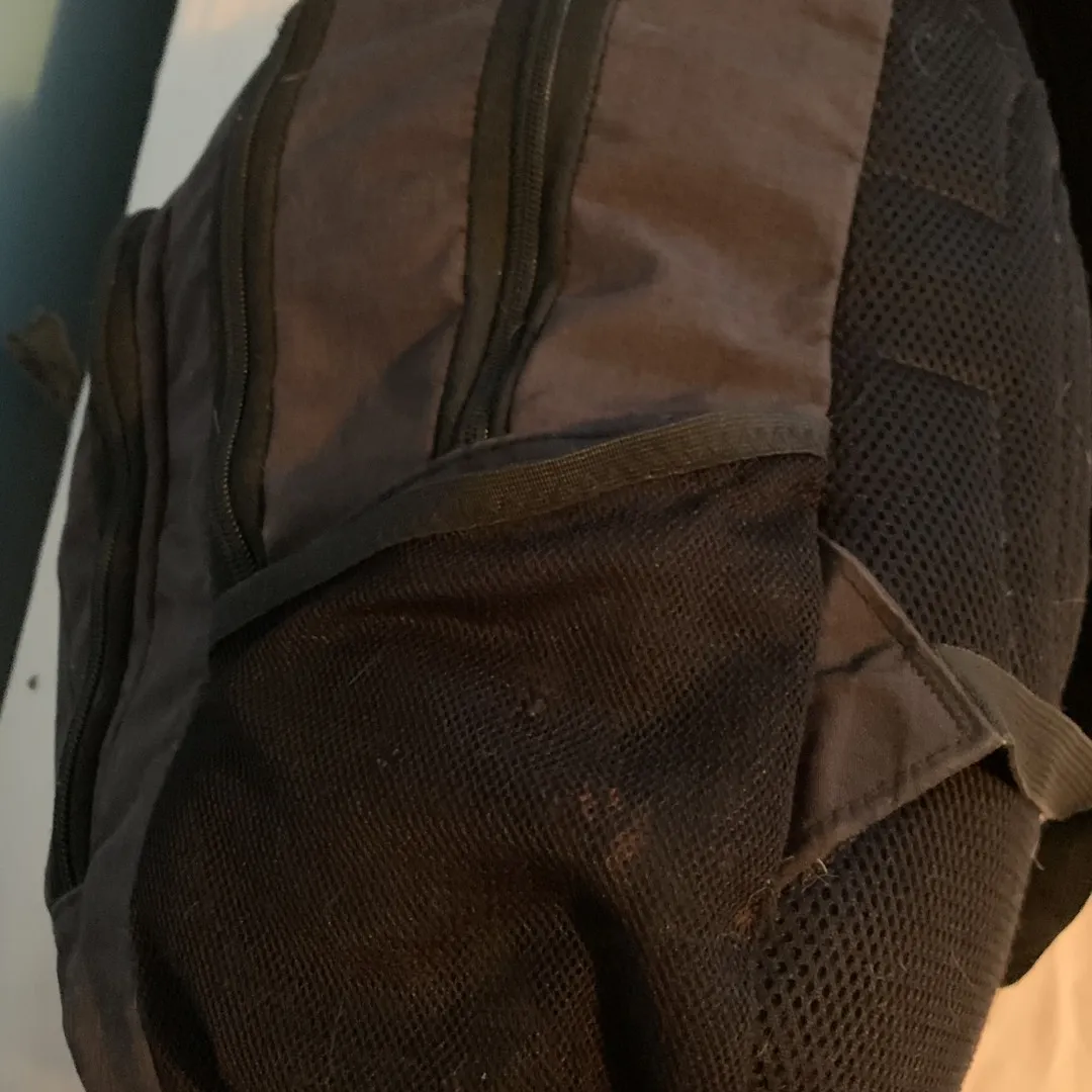 swiss gear backpack photo 3