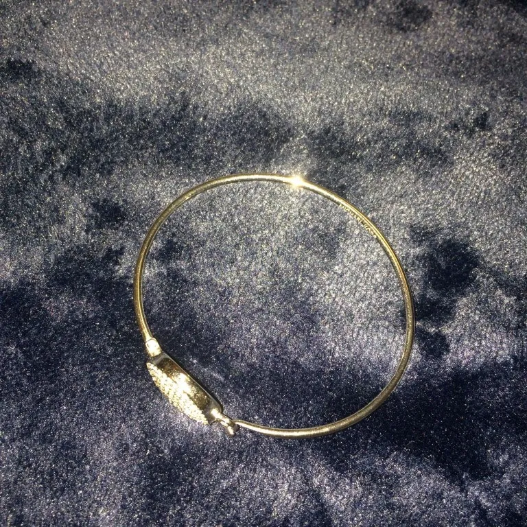 Authentic Michael Kors bracelet - Like New photo 4