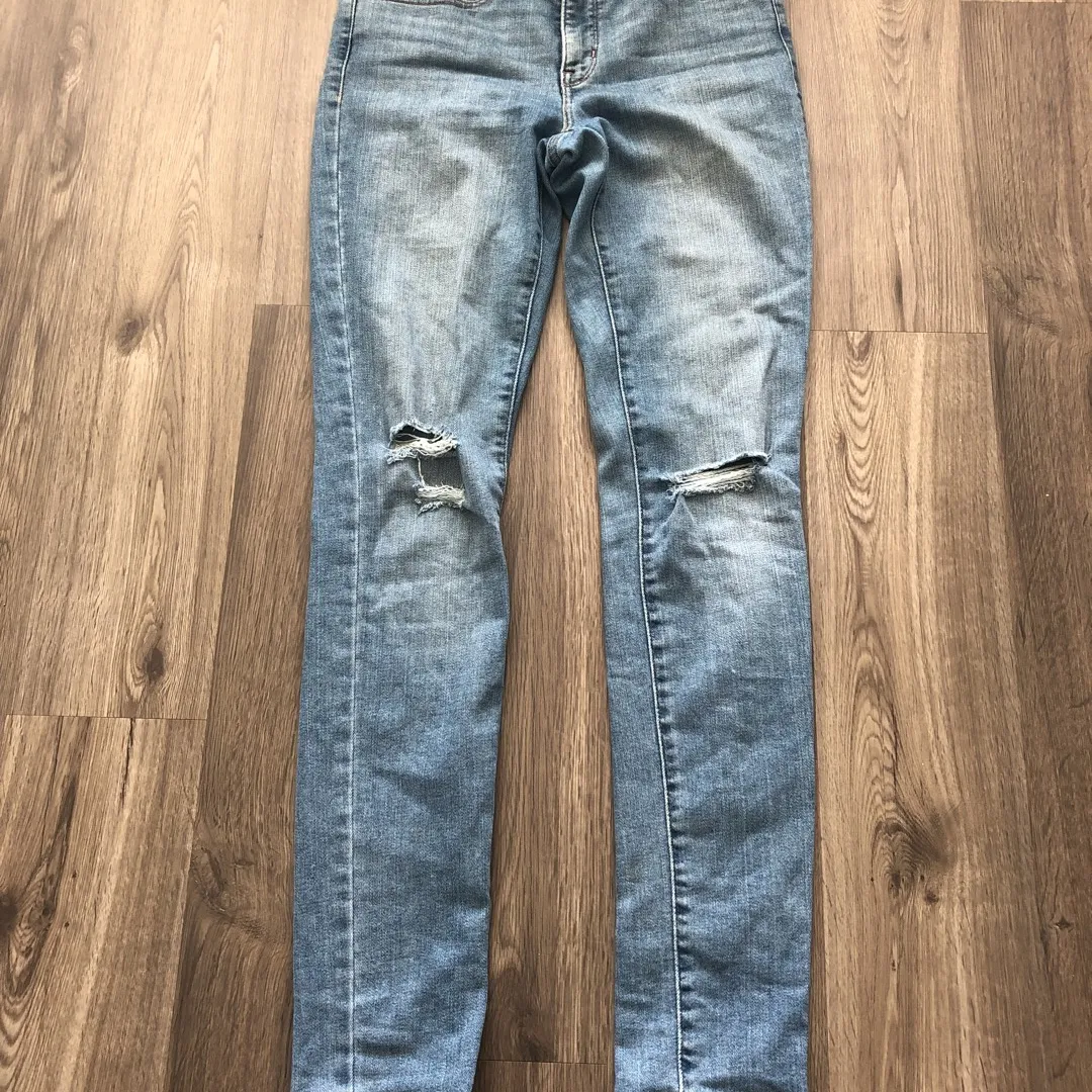 Levi’s 311 Shaping Skinny Jeans (size 27) photo 8