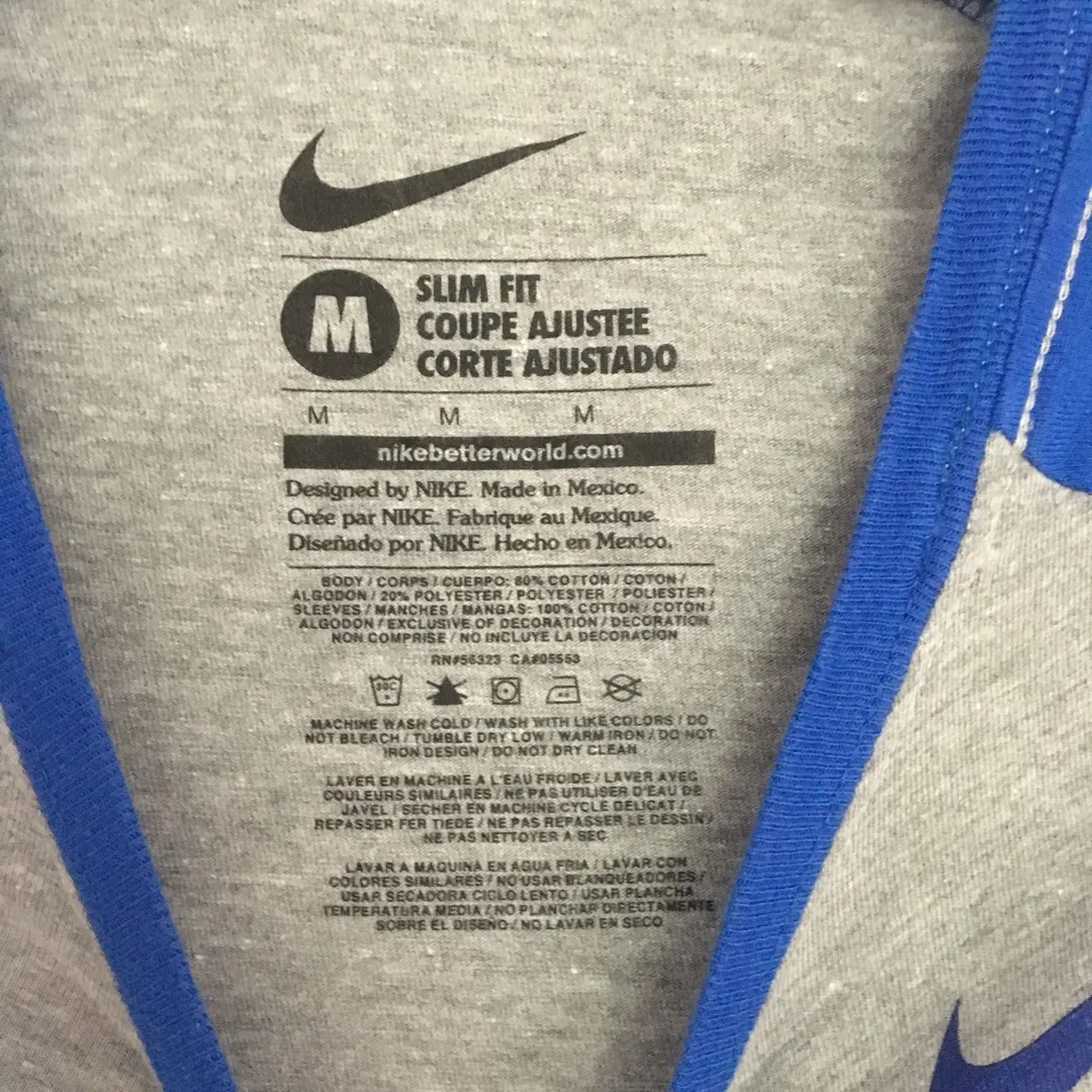 Nike Blue Jays Shirt photo 4