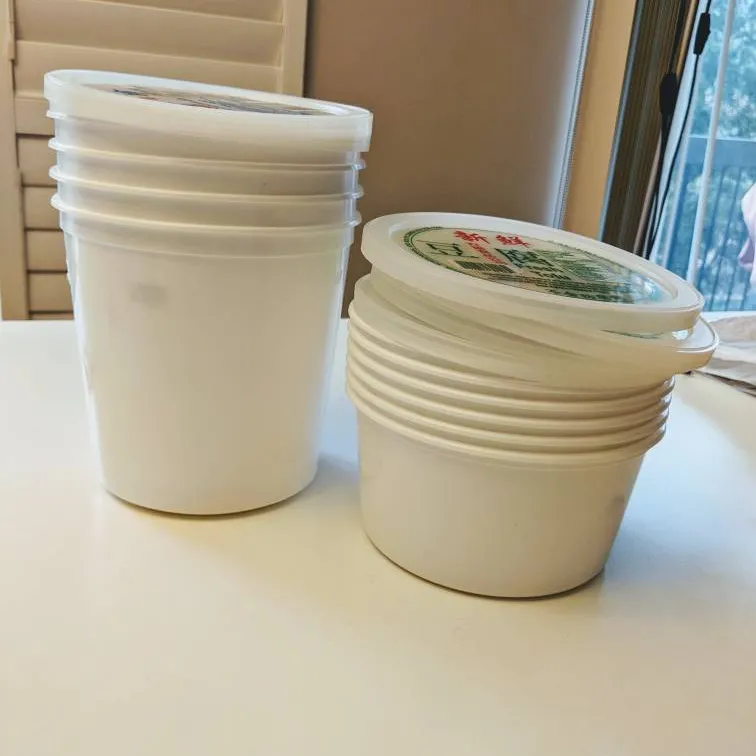 Free Containers photo 1