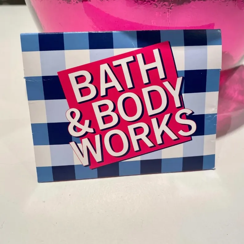 Bath and Body Works Gift Card photo 1