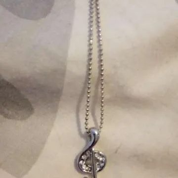 Music Necklace photo 1
