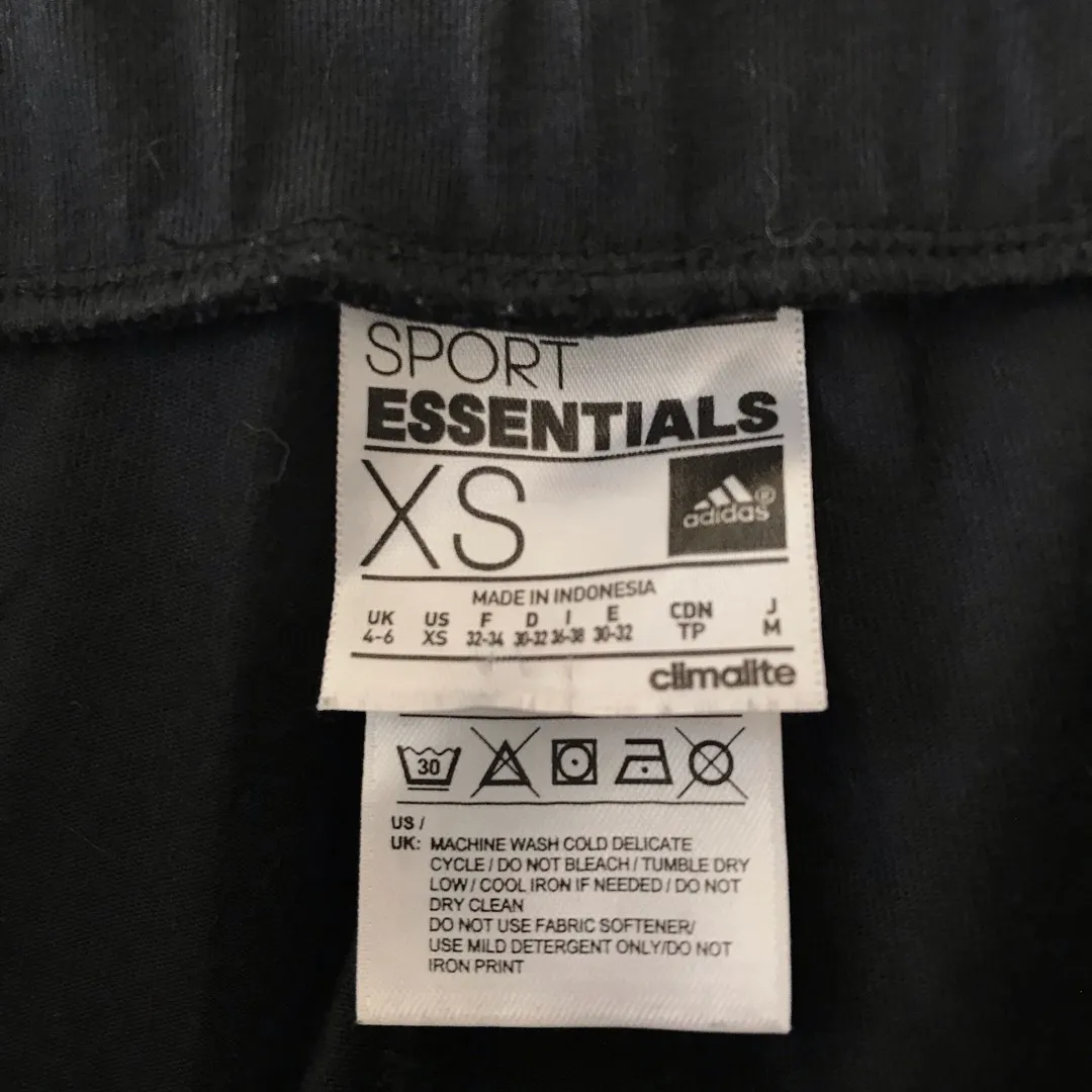 NEW ADIDAS Sport Essential Climalite Pants XS photo 3