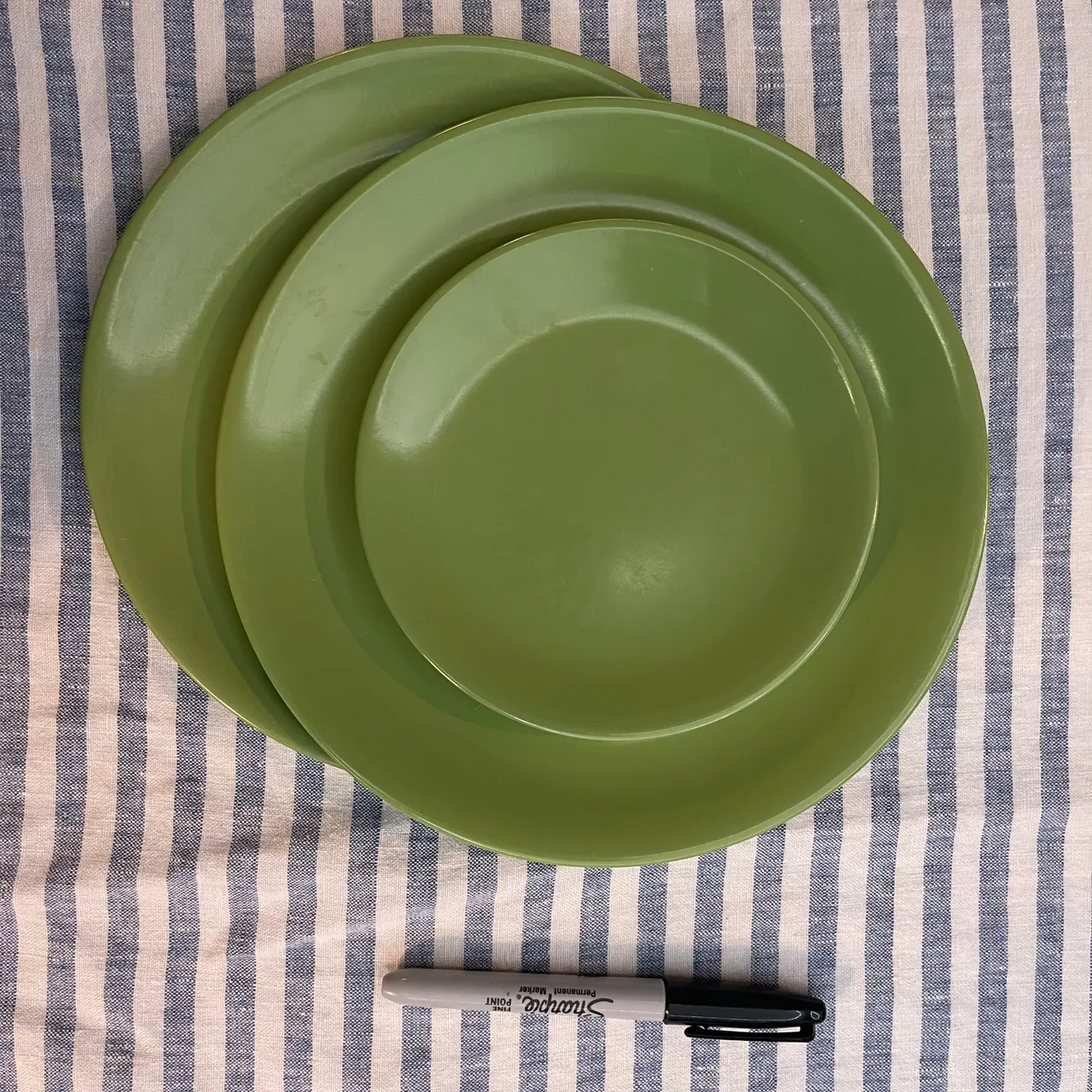 Vintage MCM Green Melmac Plates photo 1