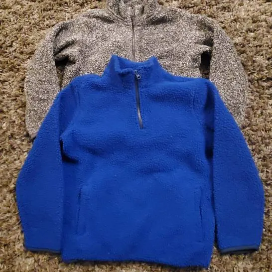 Youth Med & Large Fleece Sweaters photo 1