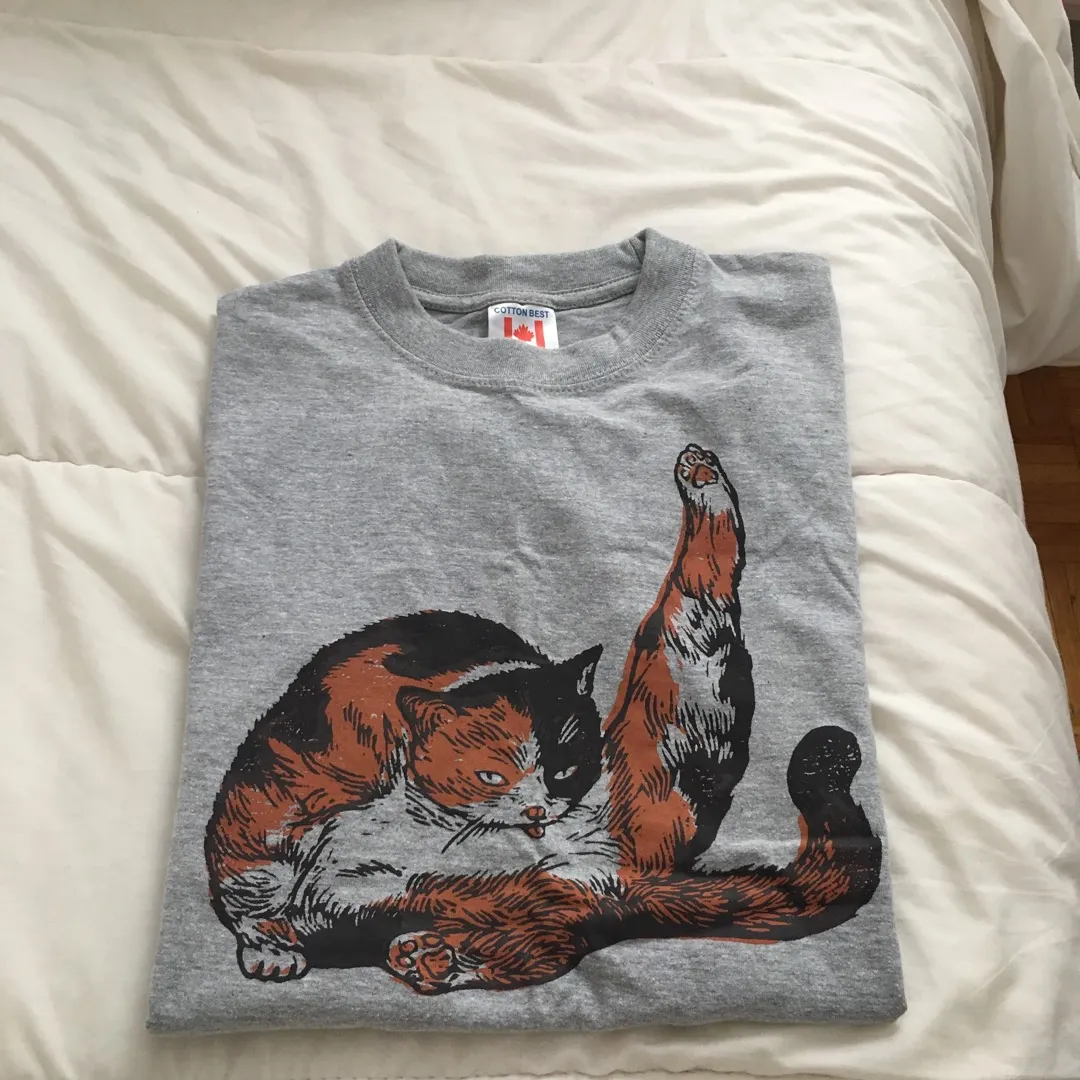 Funny Cat T-Shirt photo 1