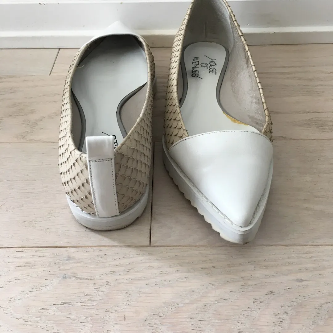 House Of Avenues Shoes Size 7 photo 3