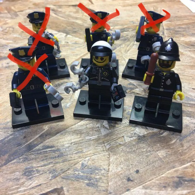 LEGO Minifigures photo 1