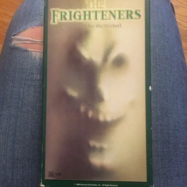 VHS Copy Of 'The Frighteners' With Holographic Cover photo 1