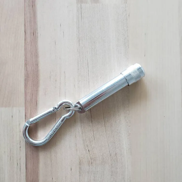 Free - Keychain Flashlight photo 1