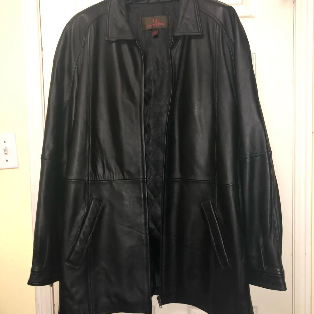 Danier Men’s Leather Jacket photo 1