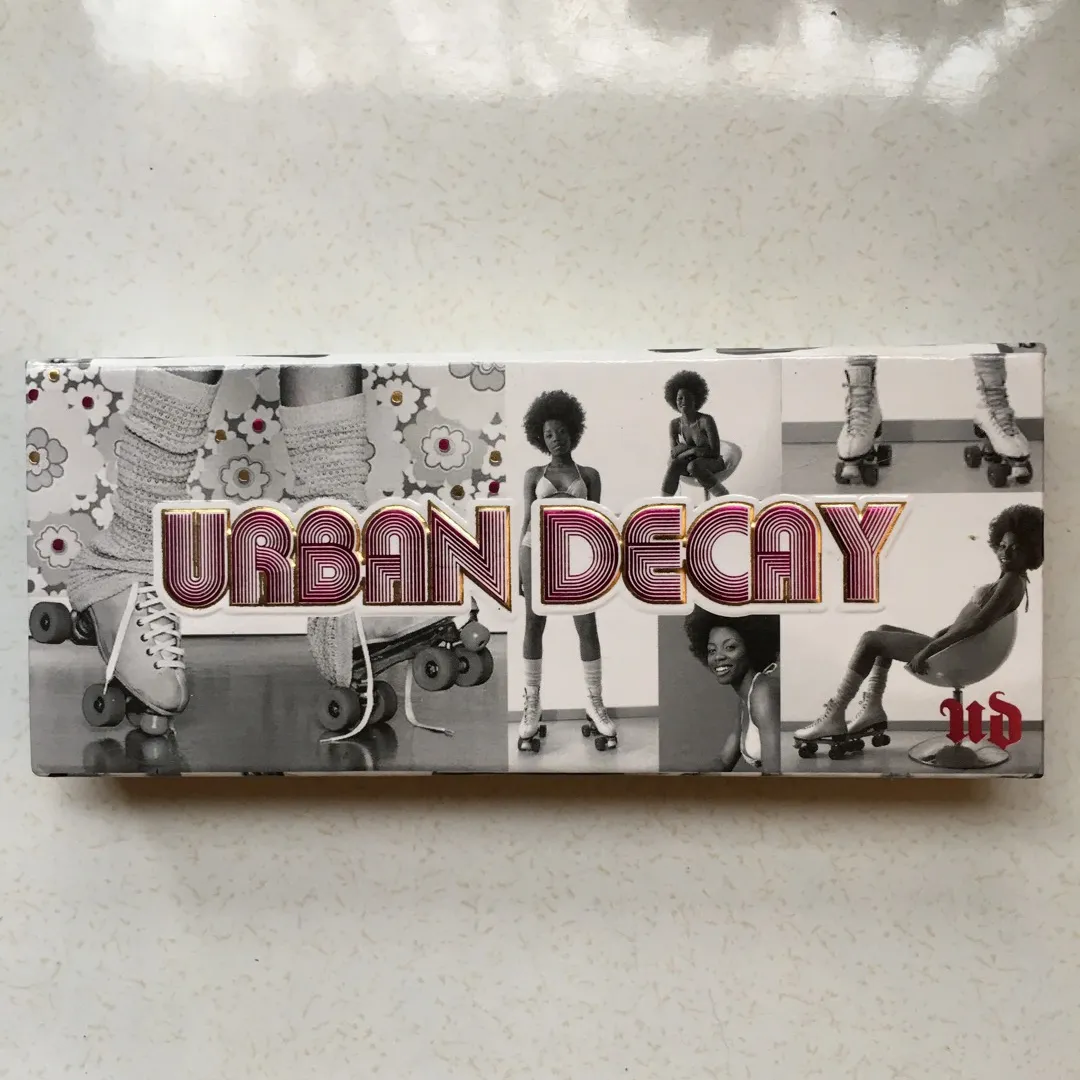 Urban Decay Rollergirl Palette photo 1