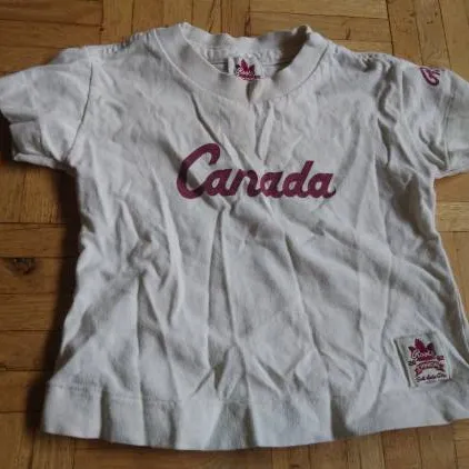 Kids Roots Canada T shirt photo 1