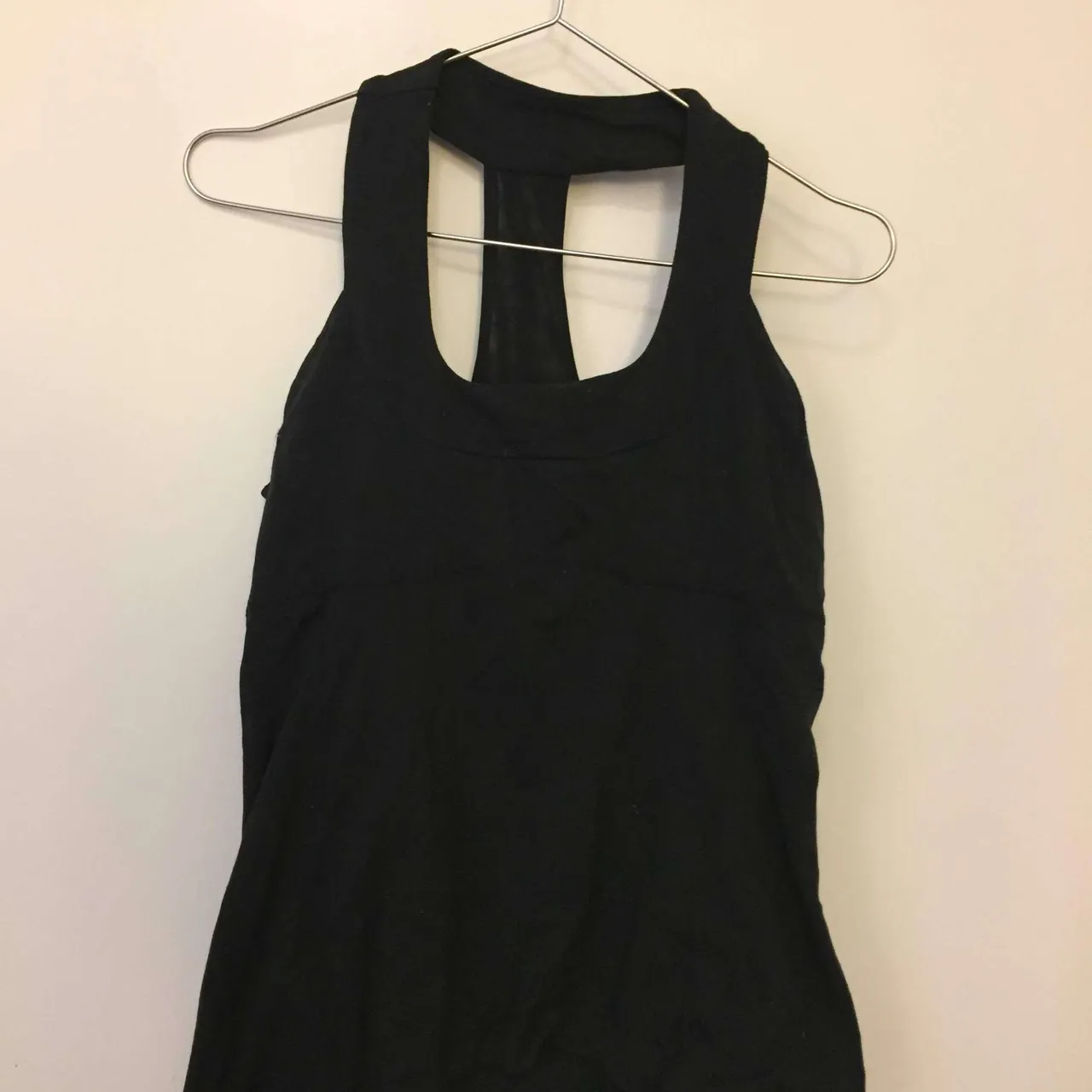 Lululemon tank with built in bra, tag removed but I think siz... photo 1