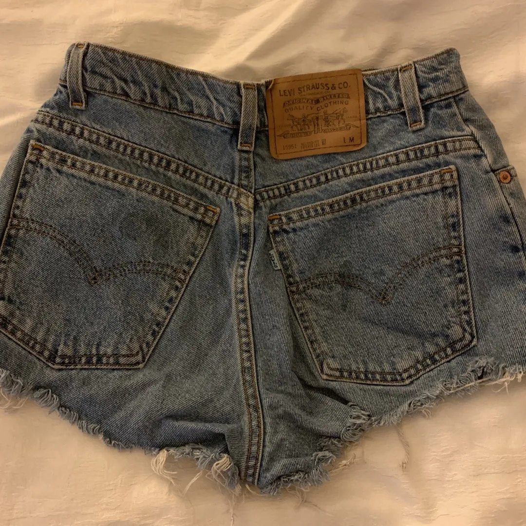 Patched Levi’s Shorts photo 3
