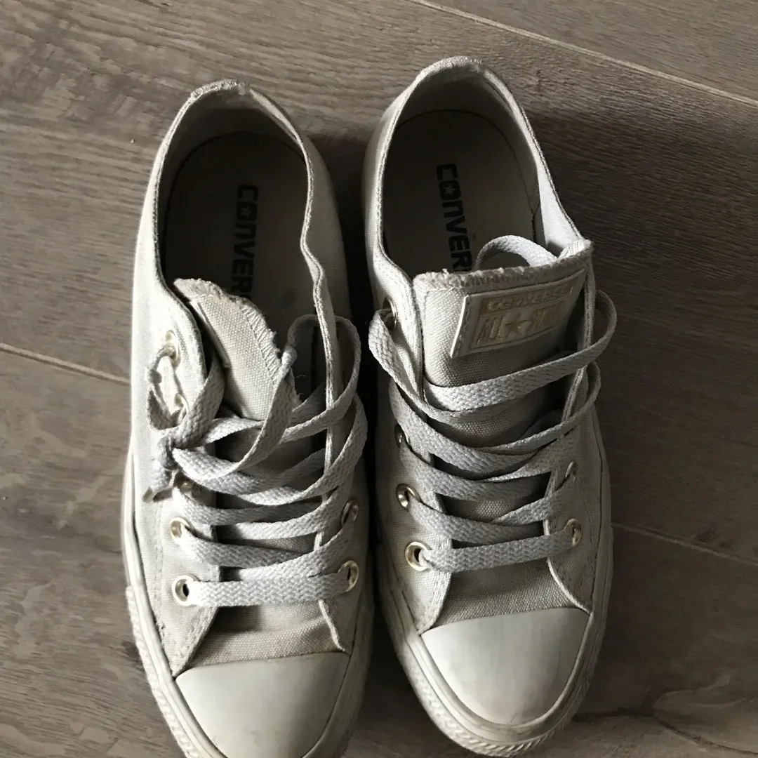 Women’s grey Converse, Special 2018 Addition photo 3
