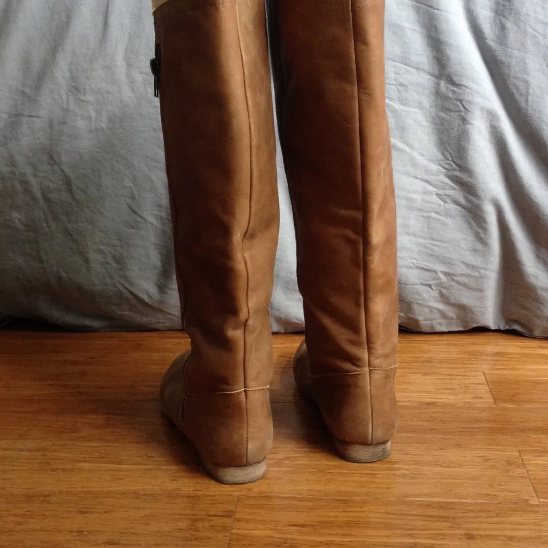 Leather Boots Size 6 photo 5