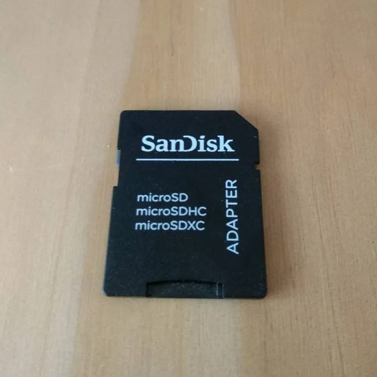 MicroSD to SD Adapter photo 1