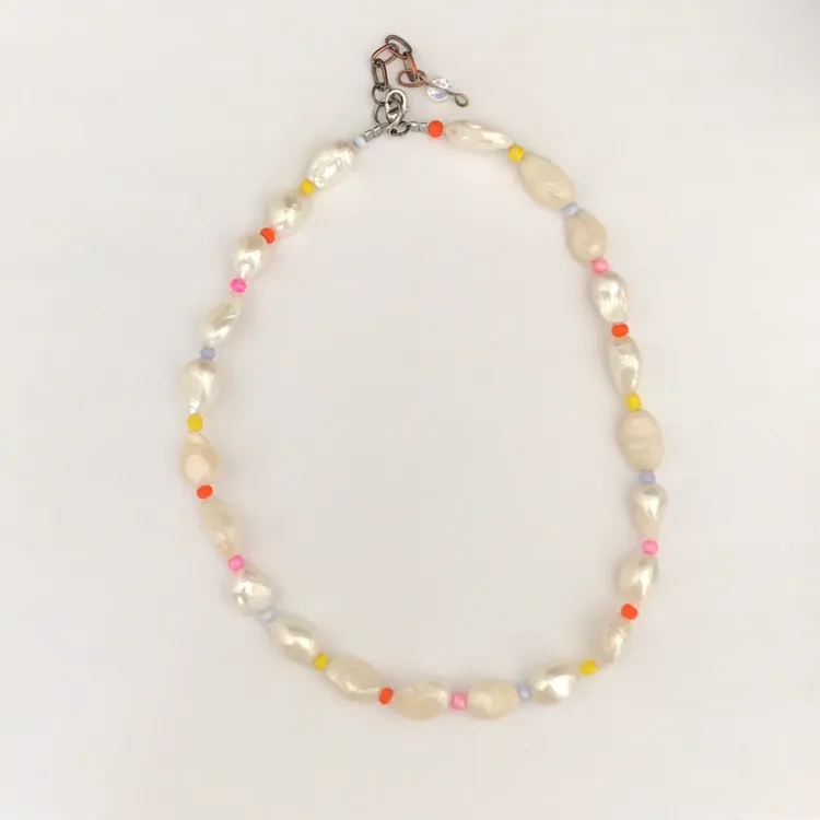 Freshwater Pearl Rainbow Necklace photo 3