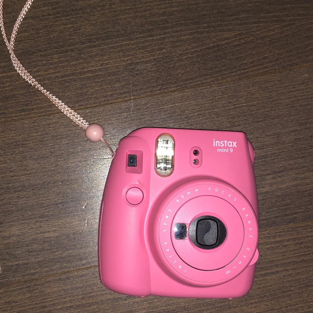 pink polaroid for sale! photo 1