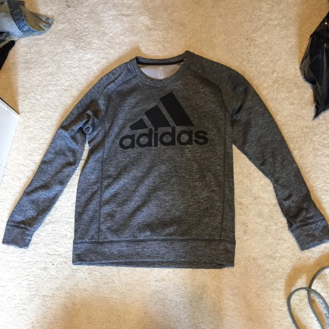 Adidas Crewneck Sweater Size Large photo 1
