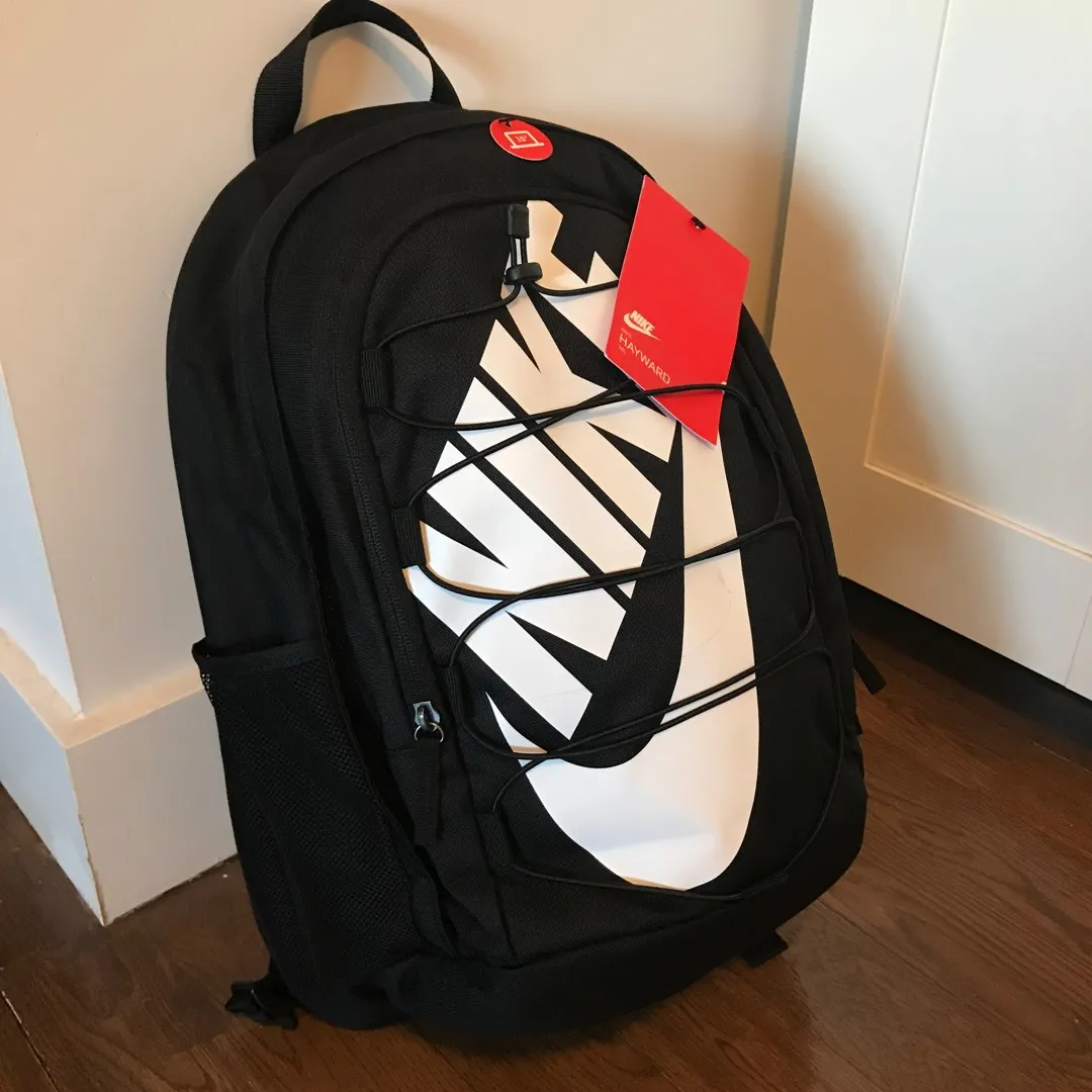 Nike Hayward 26L Backpack (NEW) photo 1