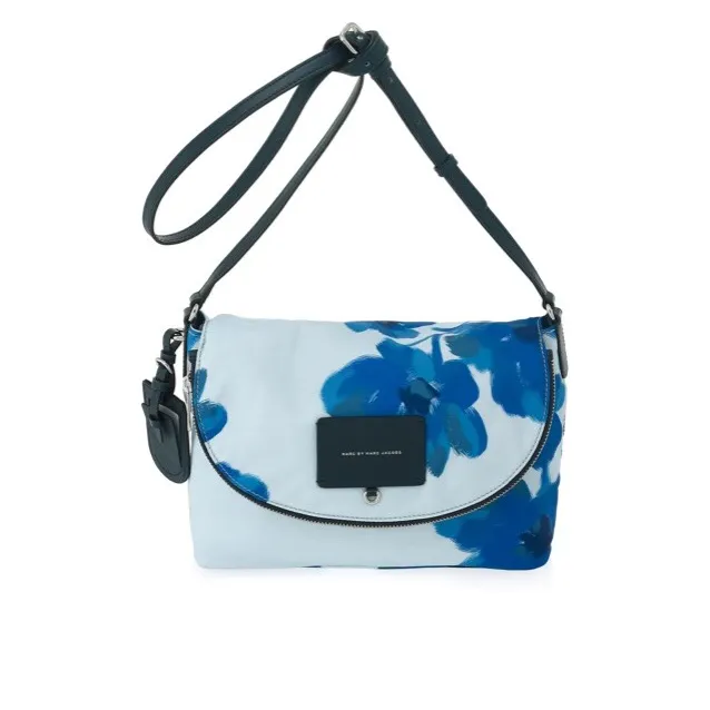 Marc by Marc Jacobs ~ Crossbody Purse photo 7