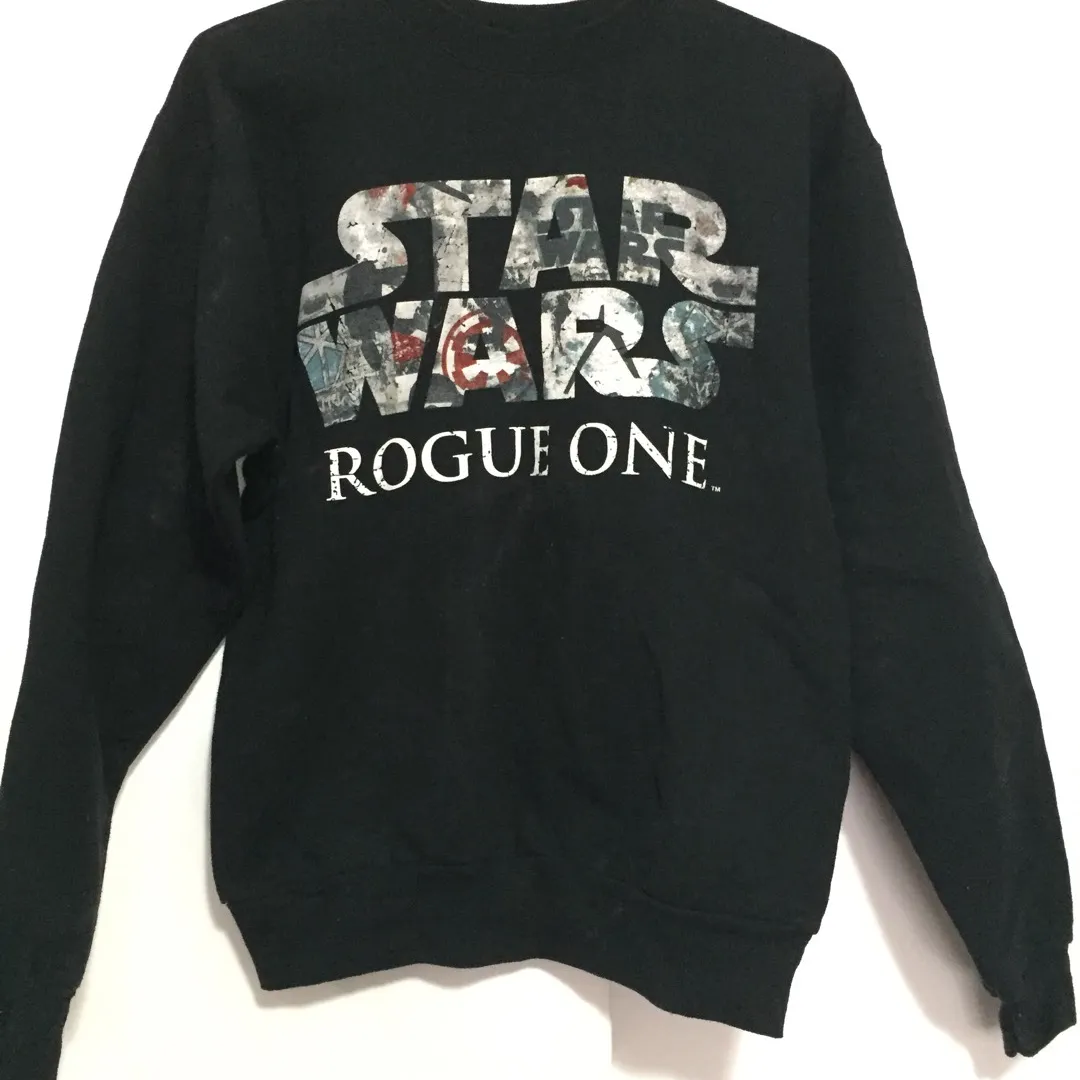 Star Wars Sweater photo 1