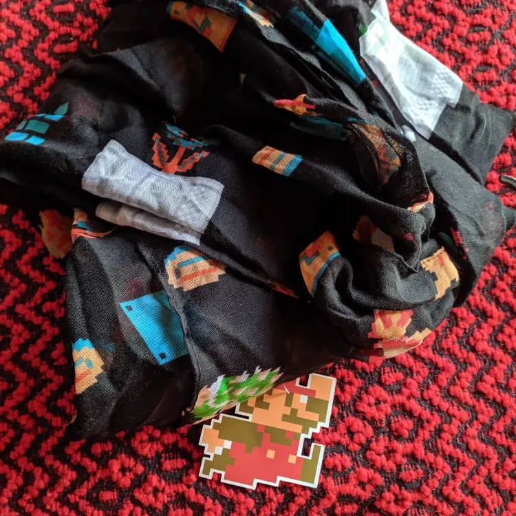 New Official Nintendo Scarf photo 1