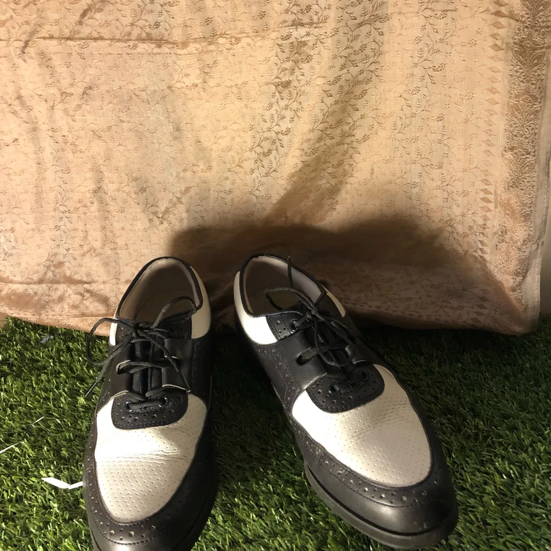 Golf Shoes photo 3