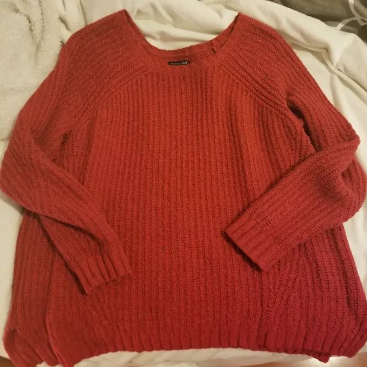 Cozy AEO Oversized Red Sweater photo 1
