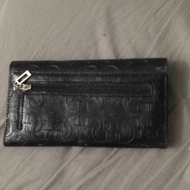 Guess Faux Leather Wallet photo 4