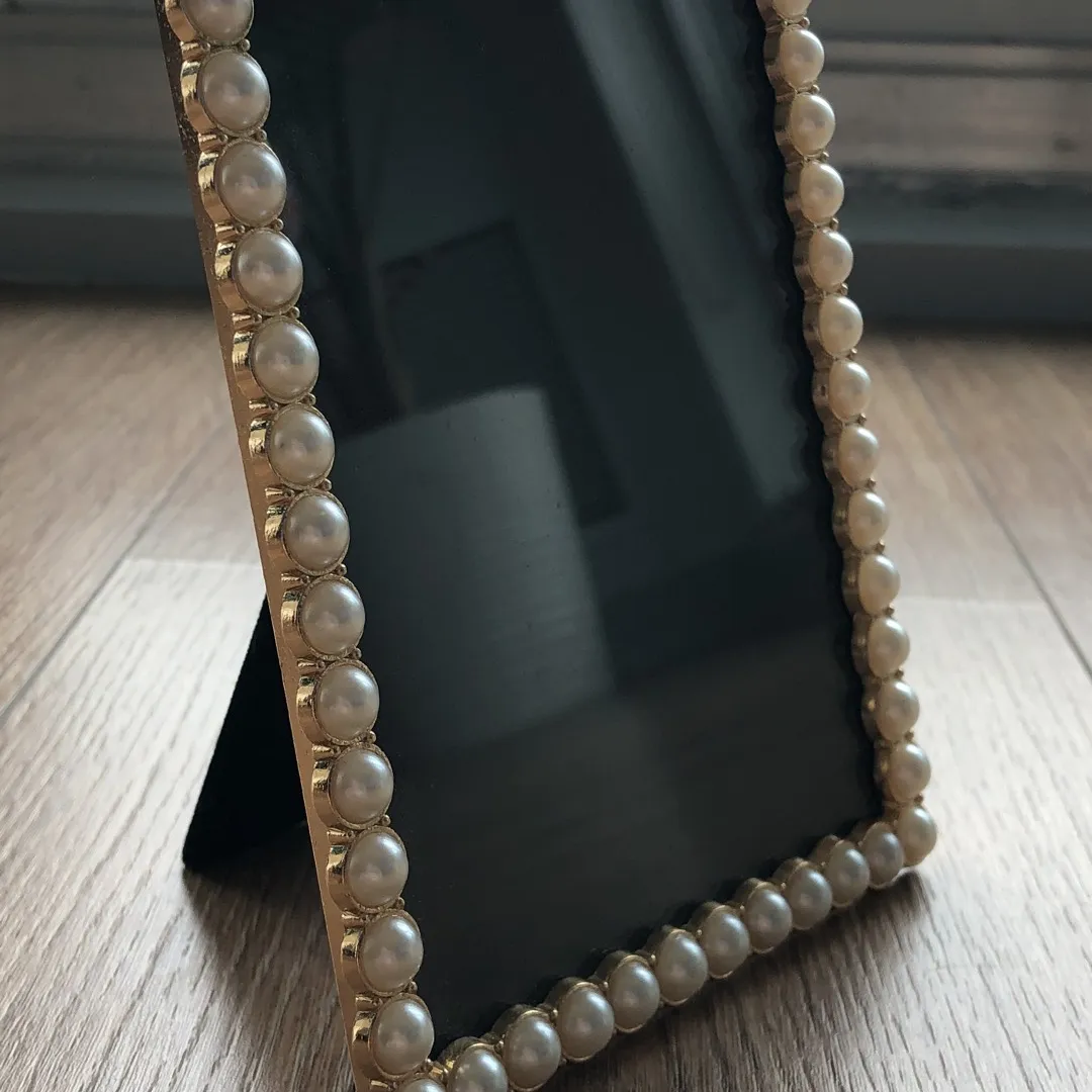 Pearl And Gold Bow Photo Frame photo 3