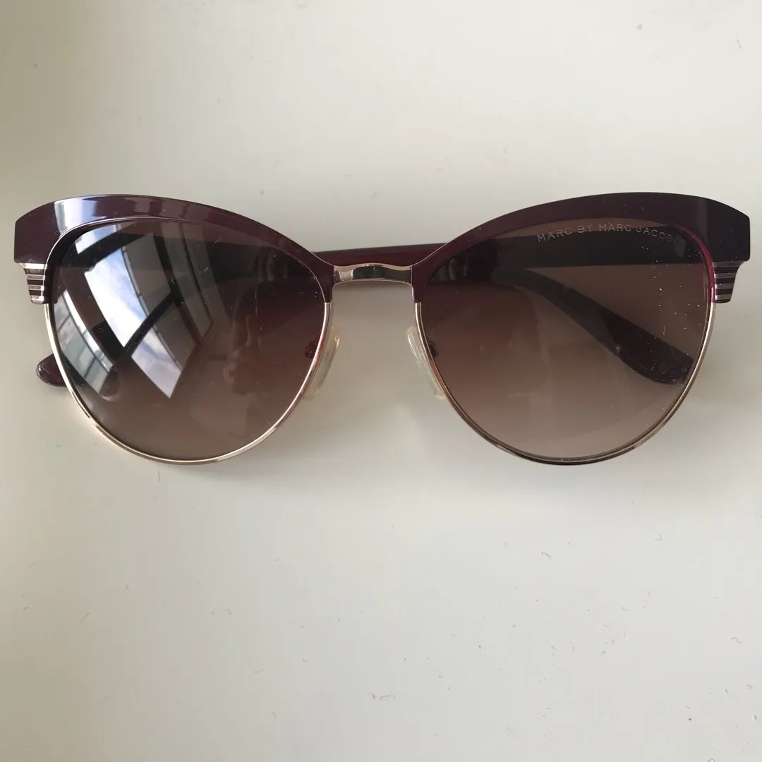 Marc By Marc Jacobs Cat Eye Sunglasses photo 3