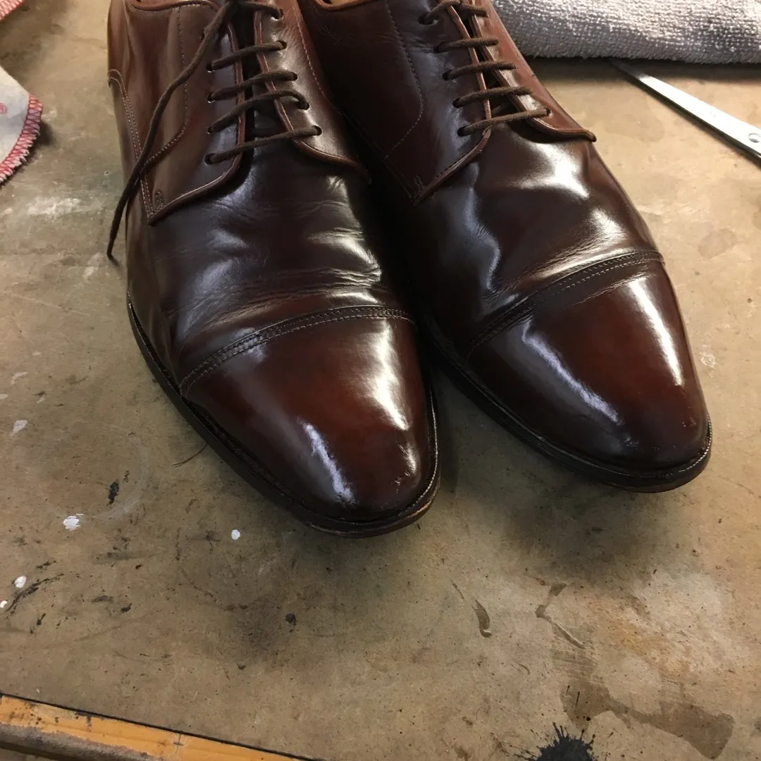 Professional Sneaker Clean And Shoe Shine photo 6