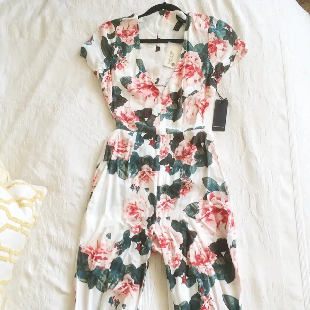 Floral Romper New! photo 1