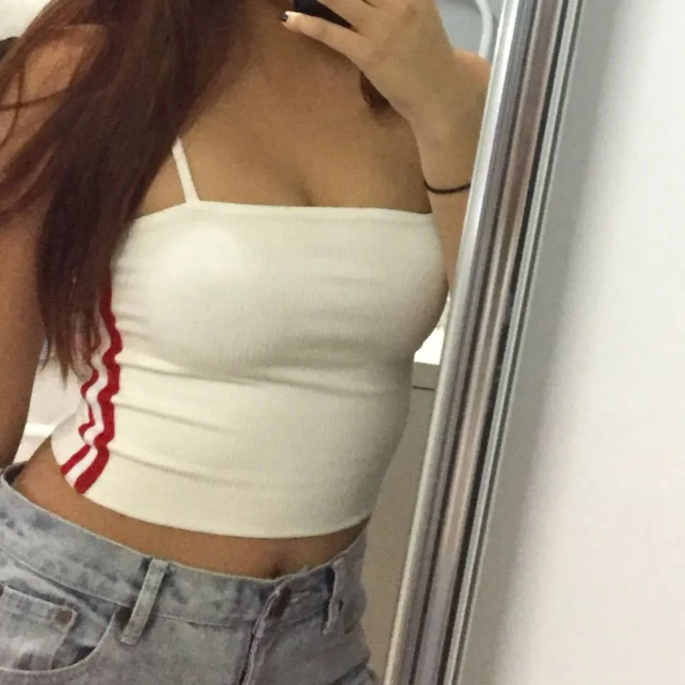 White Ribbed Crop Top photo 1