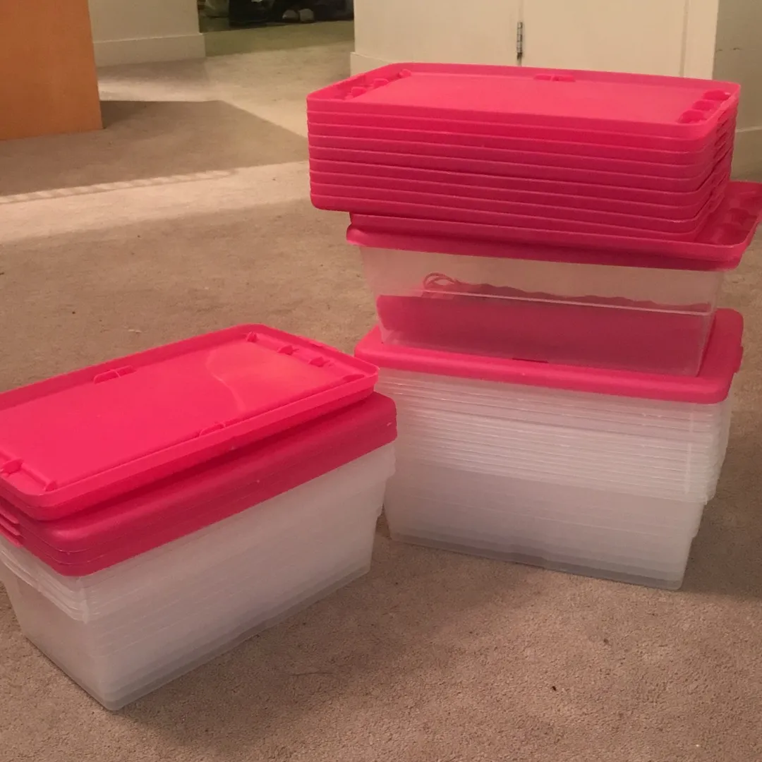 12 Plastic Organizers / Containers / Boxes photo 1
