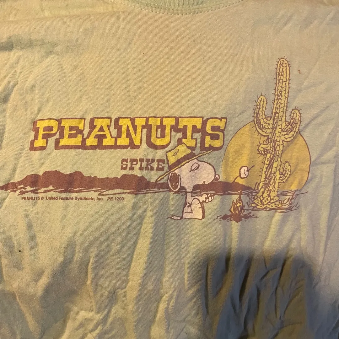 Peanuts T-shirt photo 1