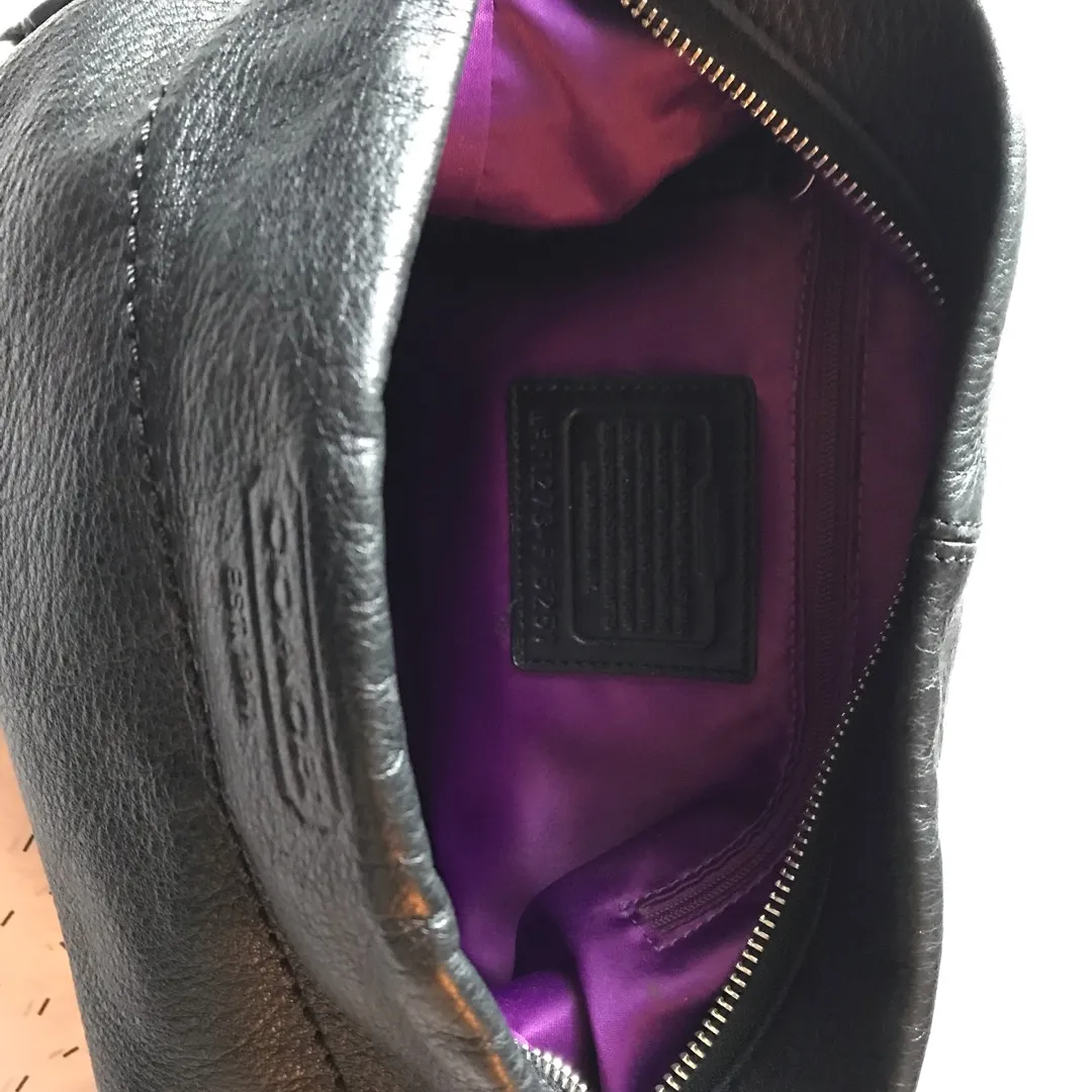 Black all-leather Coach purse photo 5